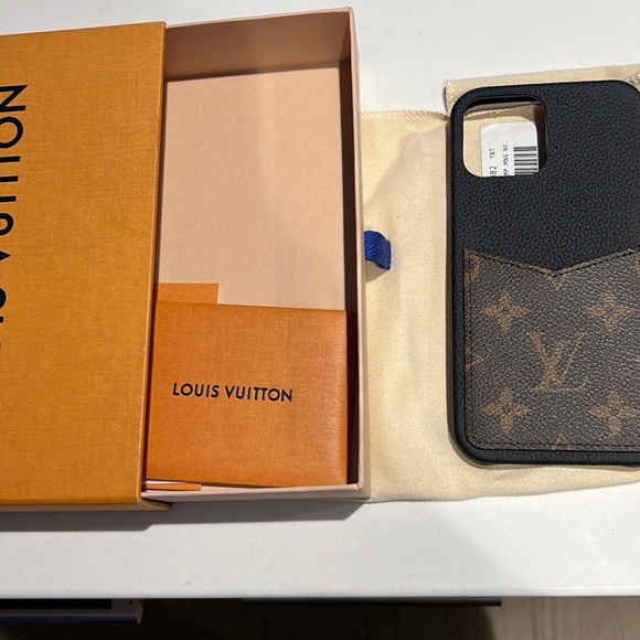 Louis Vuitton phone case for the 12 pro max. Brand new never been used. - Picture 1 of 5